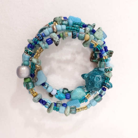 Coil Beaded Teal & Gold Bracelet - Picture 2 of 5